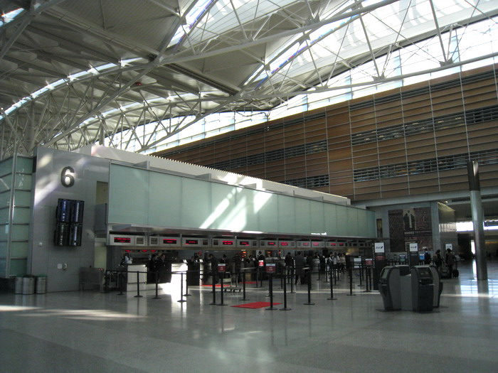 ANA Check-in Counter