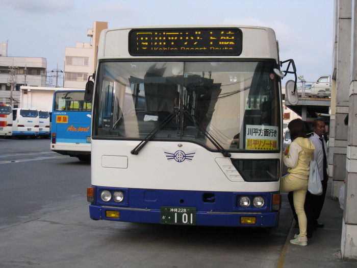 往川平巴士