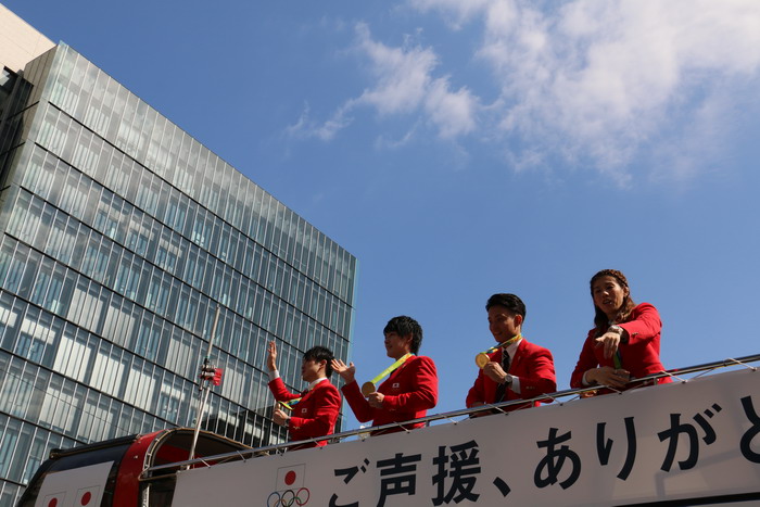 銀座巡遊