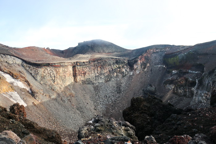 富士山火山口